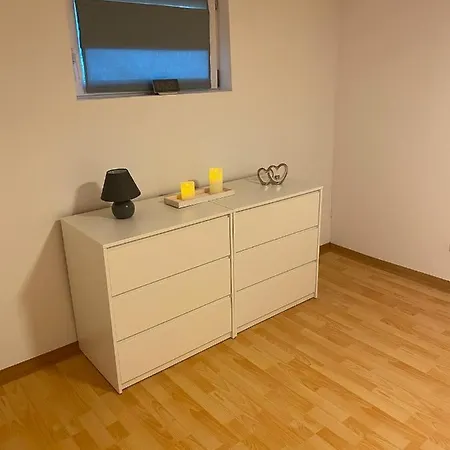شقة Apartment Mit Netflix, Amazon Prime & Wifi *